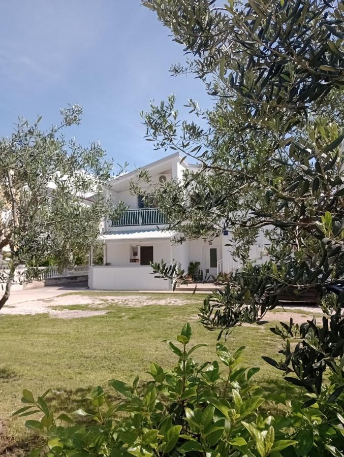 Apartmani Gracela Βόντιτσε Εξωτερικό φωτογραφία
